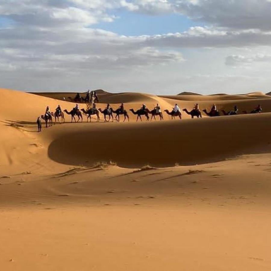 Magic Luxury Camp Hotel Merzouga Buitenkant foto